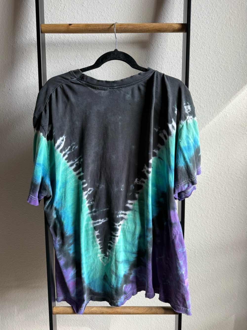 Pink Floyd Oversized Graphic Tee - Picture 2 of 5